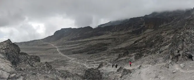Рута Machame - Ден 4 - Трекинг од кампот Shira до Lava Tower и спуштање до кампот Barranco